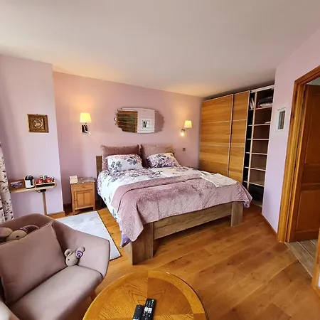 Confortable Avec Salle D'eau Privative